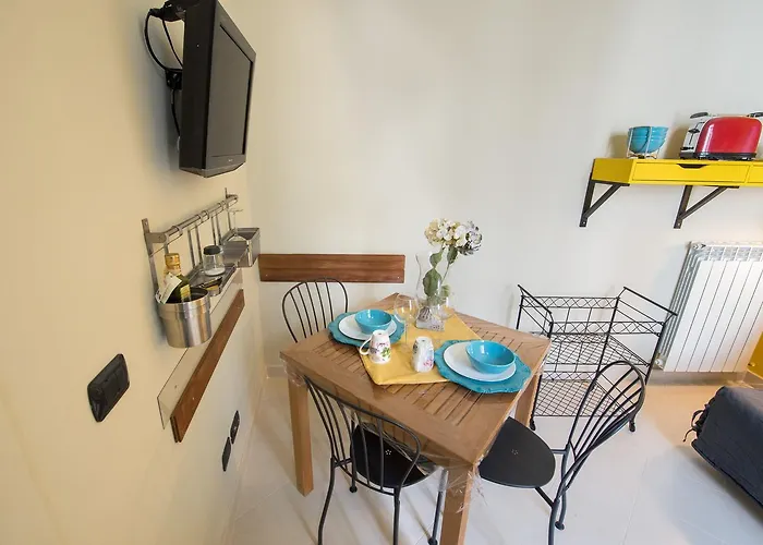 Duomo Regina Appartamento Napoli